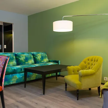 מלון Thon Vika Atrium 4*