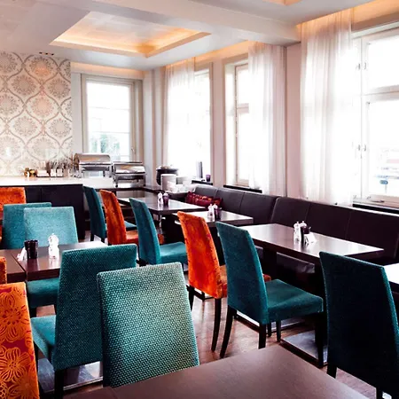 Hotel Folketeateret 4*