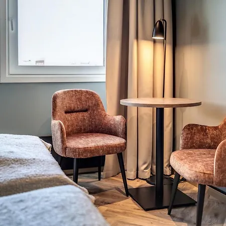 Anker Hotell 3*