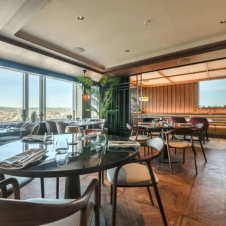 Radisson Blu Plaza Hotel, 4* אוסלו