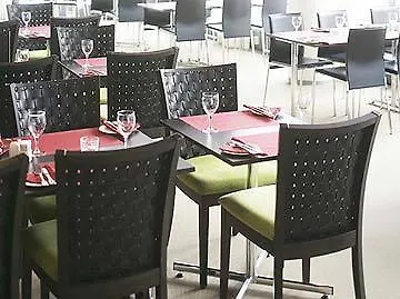 מלון Thon Vika Atrium 4*