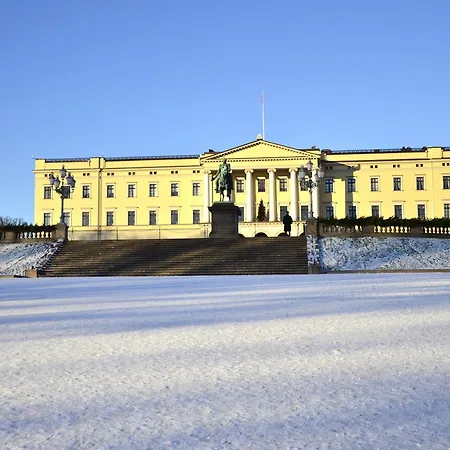 Apartment Forenom Serviced Royal Park Oslo