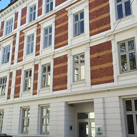 The Company - Parkveien Apartahotel