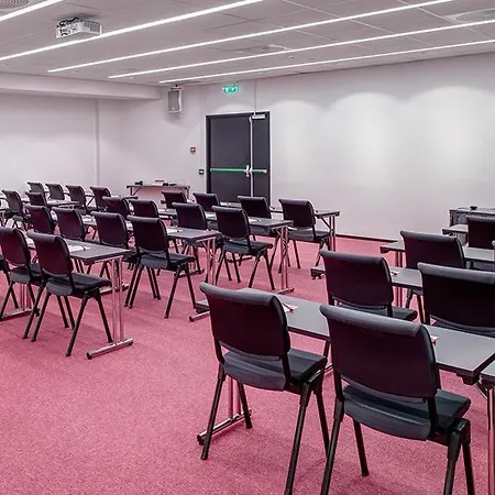 Thon Vika Atrium מלון 4*