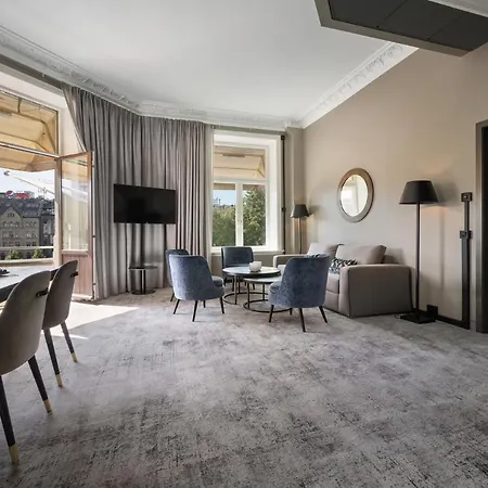 Otel Karl Johan 4*