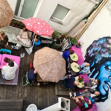 International Designers Space Apartment