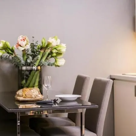 Frogner House - Nationaltheatret Apartment Oslo