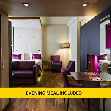 Folketeateret Hotel 4*