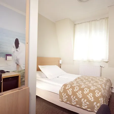 Otel Savoy 4*