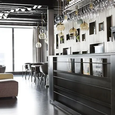Comfort Xpress Station Hotell 3*