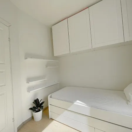 Center Penthouse *