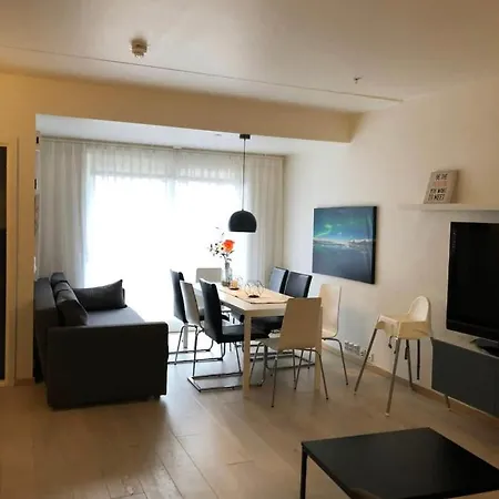 Center Oslo- Venice Sea Side Three-bedrooms And Two Toilettes Apartment *