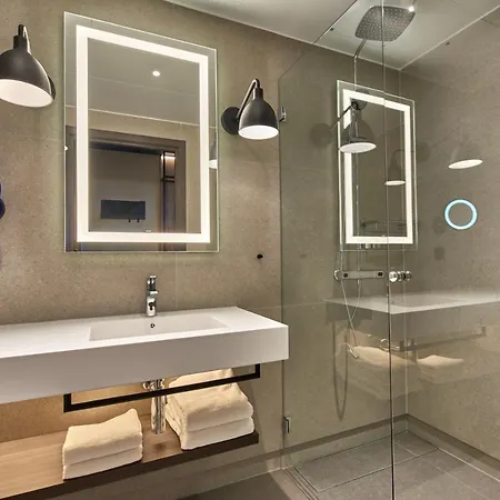 Radisson Red Okern