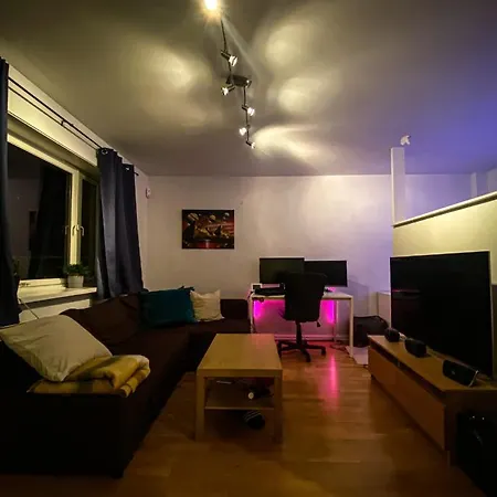 Studio Apt In Quiet Residential Area 20min To Centre Appartement