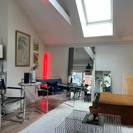 Sentral Loftsleilighet Med Solfylt Utetplass Apartment *
