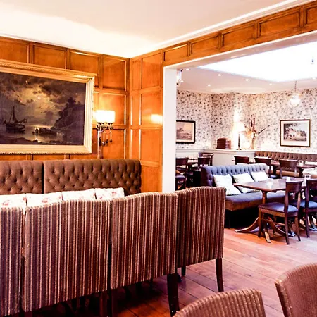 Hotel Clarion Collection Bastion 4*