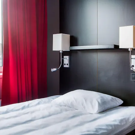 Comfort Xpress Youngstorget Hotell 3*