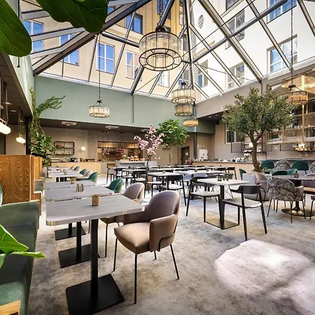Otel Karl Johans Gate 35 *