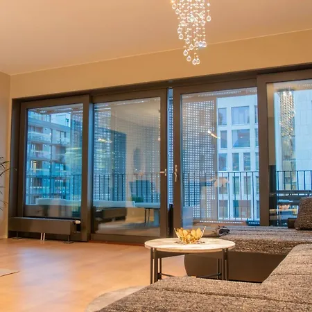 Spacious Modern 3br At Barcode Oslo