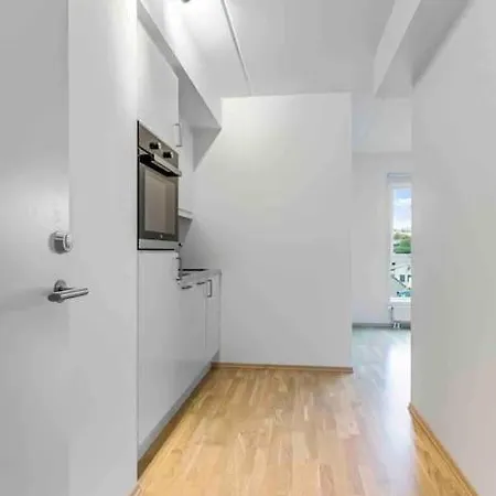 The Easy And Cosy In With Fast Wifi Apartment *