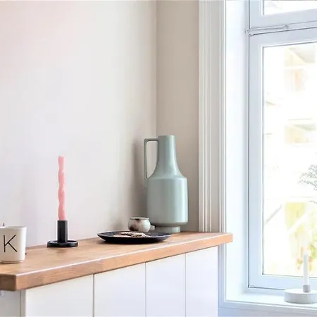 Leilighet Lovely With Two Large Bedrooms Nearby Opera, Vis A Vis Botanical Garden Oslo