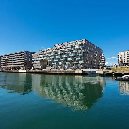 Apartamento Cozy By The Fjord In Modern *