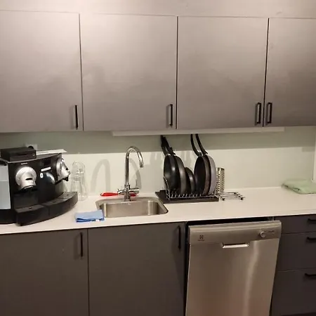 Lovely 3-bedroom In The Heart Of Appartement Oslo