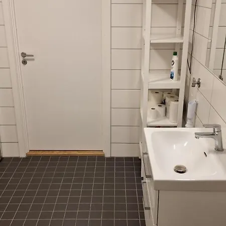 Lovely 3-bedroom In The Heart Of *