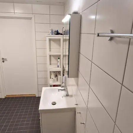 Lovely 3-bedroom In The Heart Of *