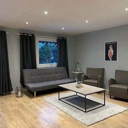 Dom wakacyjny Platinum House - Centrally Located With Facilities