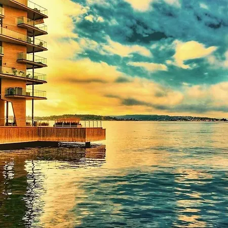 Tjuvholmen / Aker Brygge - Most Expensive Area In Oslo! Apartamento