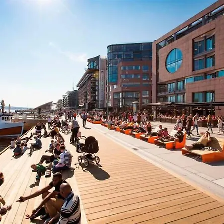 Tjuvholmen / Aker Brygge - Most Expensive Area In Oslo! * Oslo