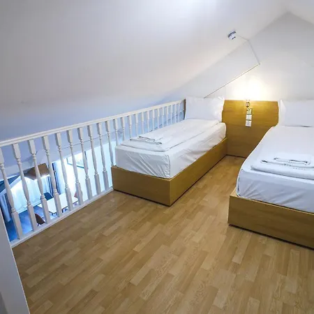 Lägenhetshotell Central City Apartments 3*
