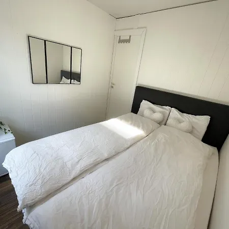 City Center Royal Pallace Guest house Oslo