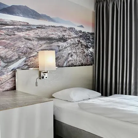 Super Hotel, ホテル