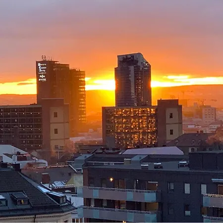 Apartment Central With An Amazing View