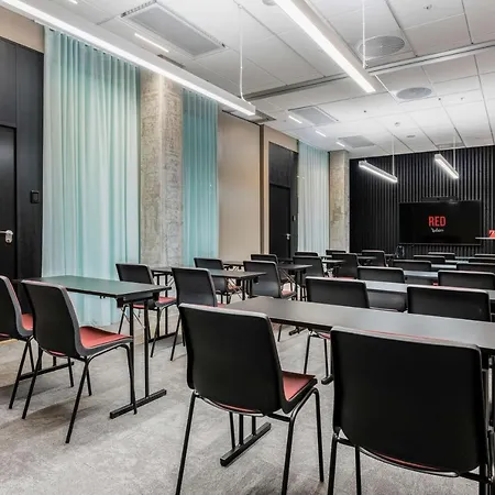 Radisson Red Okern