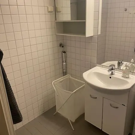 Midt I Sentrum 2 Soverom Og Stue Apartment