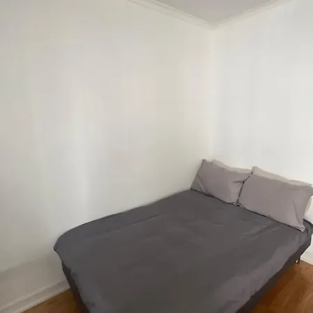 35m2 In Central *