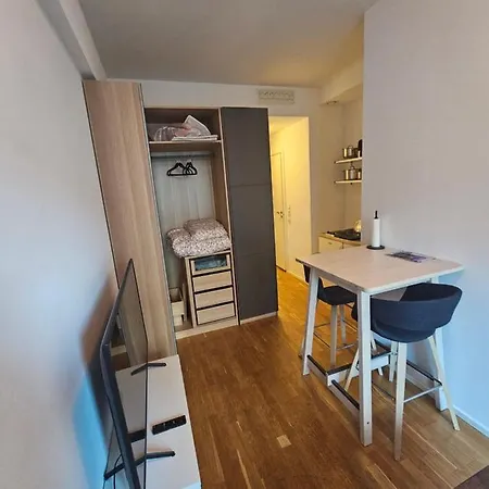 Small Dorm 6 Min From Centralstation! Leilighet Oslo