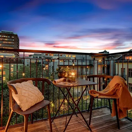 **modern ***central ***rooftop *** You'll Love It Penzion Oslo