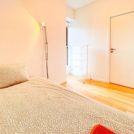 ゲストハウス **modern ***central ***rooftop *** You'll Love It *