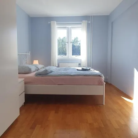 Bedroom In 12 Minutes To By Train Gasthof