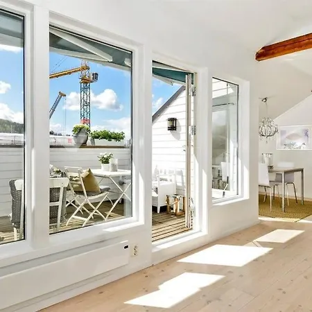 Large Loft - Private Rooftop Terrace - Old Town Oslo