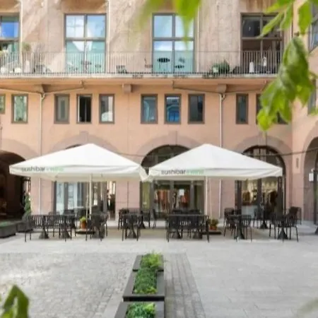 Downtown Elegance Apartment