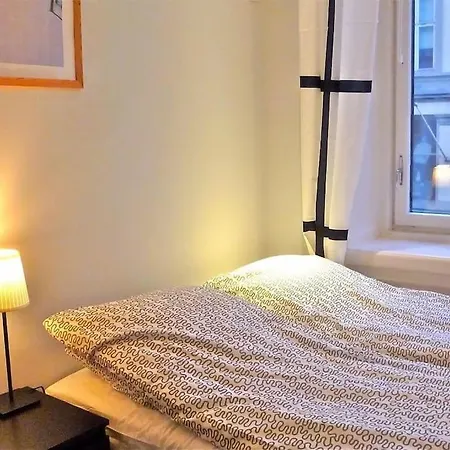 Super Central, 2 Min From Station, 1-4pers Apartment