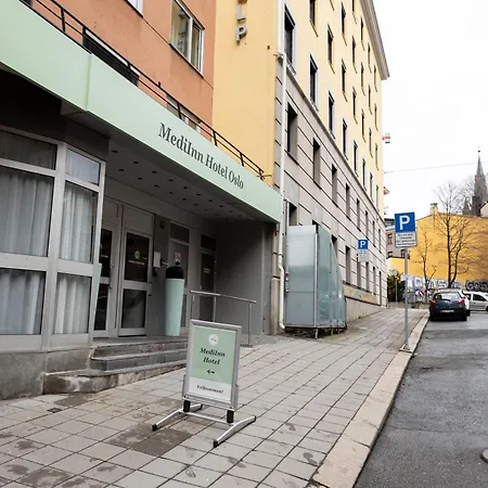 Mediinn Szálloda