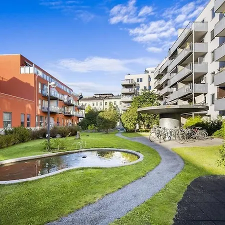Central - Two Bedroom With Stylish Interior - Free Parking - * Oslo