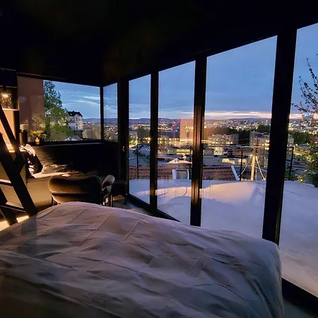 Villaer Edge - Hideaway With Breathtaking Views