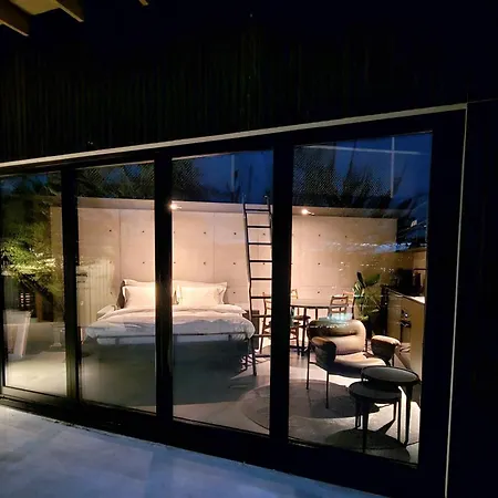 Edge - Hideaway With Breathtaking Views